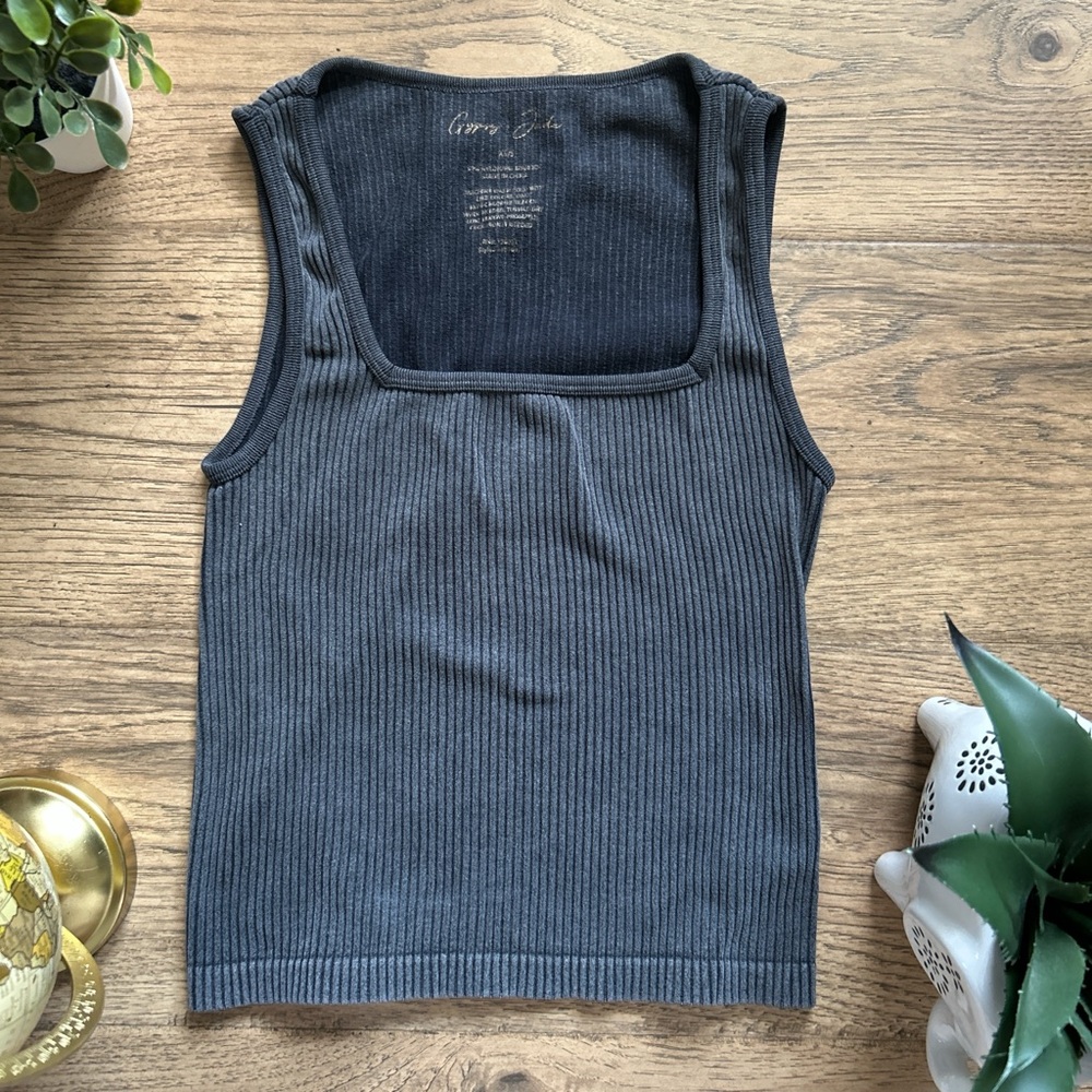 Gray Ribbed Tank Top